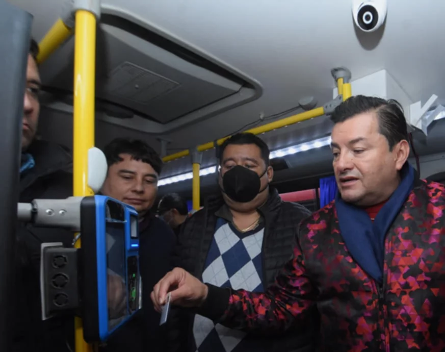 Alcaldía: Nuevos buses tendrán un sistema de cobro de pasaje por tarjeta o QR